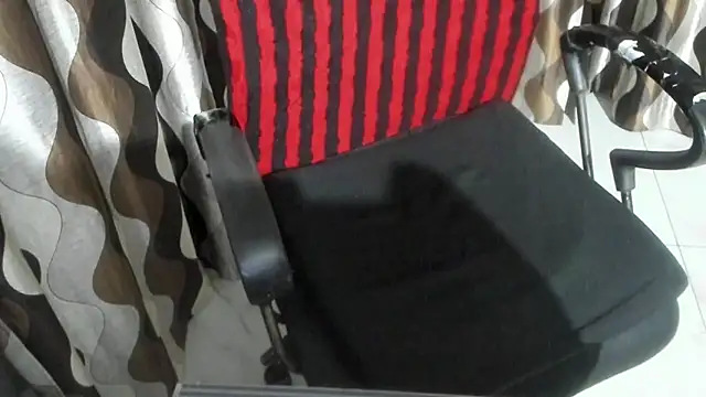 Snapshot of Kaur_Jannat chatting on December 1, 2025, 5:51 pm Kaur Jannat online show from December 1, 2025, 5:51 pm