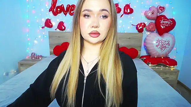 StacyYellig online show from February 8, 2025, 5:51 am