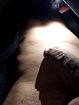 LUCIFER-Clau online show from April 19, 2026, 11:20 am