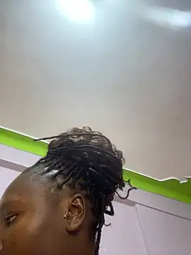 Snapshot of _BLVCKGIRL_SHERIF chatting on July 9, 2026, 7:29 pm BLVCKGIRL SHERIF online show from July 9, 2026, 7:29 pm