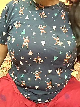 CUTE SOPHIA- online show from March 10, 2026, 12:04 am