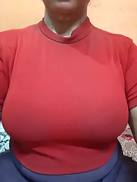 Snapshot of CUTE_SOPHIA- chatting on July 5, 2026, 2:07 am CUTE SOPHIA- online show from July 5, 2026, 2:07 am