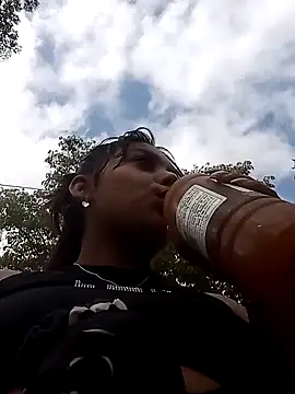 Snapshot of stefanie010 chatting on January 10, 2025, 3:06 pm stefanie010 online show from January 10, 2025, 3:06 pm