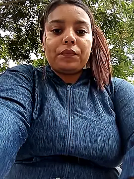 Snapshot of stefanie010 chatting on May 3, 2026, 2:23 pm stefanie010 online show from May 3, 2026, 2:23 pm