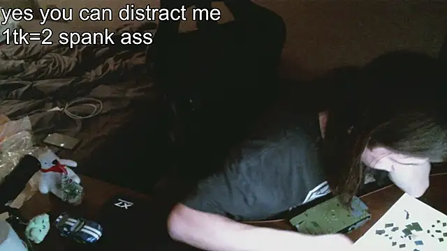 izilizi 23 online show from December 18, 2024, 6:46 pm