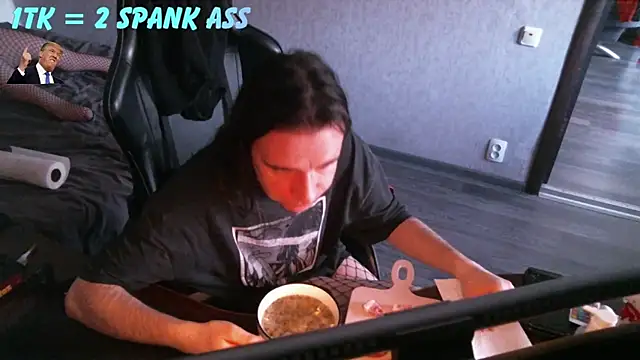 izilizi 23 online show from April 2, 2026, 12:47 pm