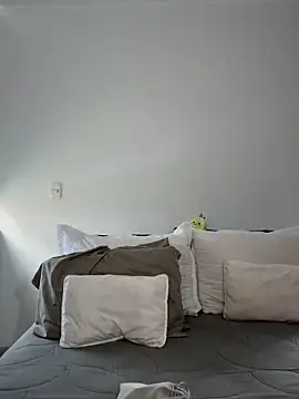 santiago 01 online show from February 27, 2025, 1:07 pm