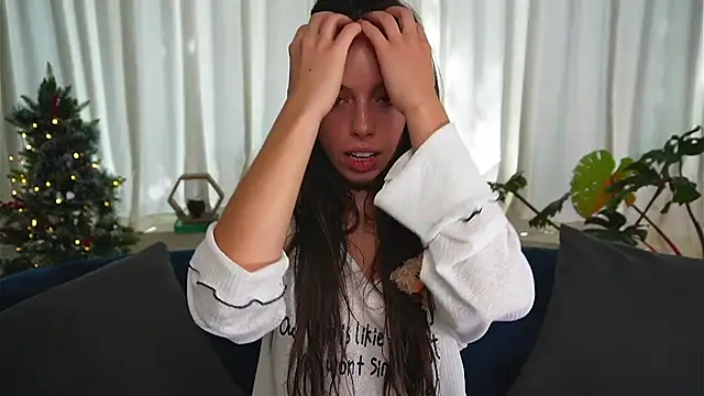 Dayna Nebula online show from December 28, 2024, 4:41 am