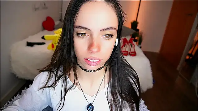 Dayna Nebula online show from January 19, 2026, 8:29 am