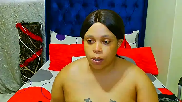 THESHORTQUEEN online show from January 12, 2026, 4:34 pm