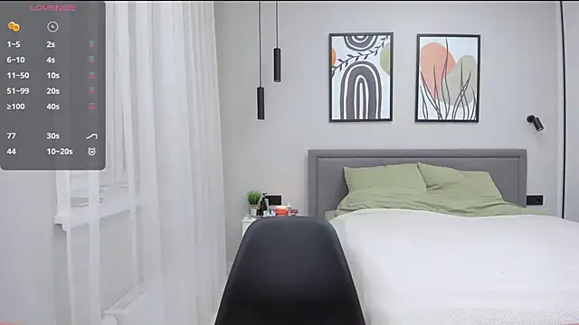 xxnadya online show from December 15, 2024, 1:11 pm