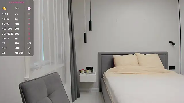 xxnadya online show from October 3, 2025, 12:02 pm