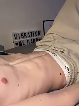 secret dream415 online show from February 10, 2026, 8:02 pm