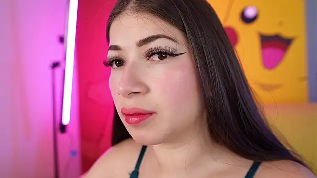 miss  pamela online show from March 19, 2026, 11:03 am