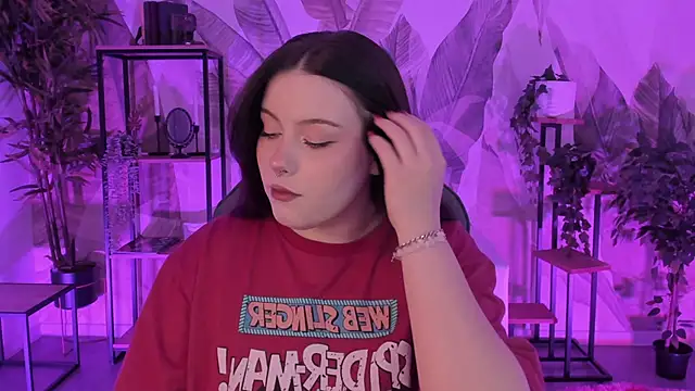 CoralineKeyns online show from October 10, 2025, 4:11 am