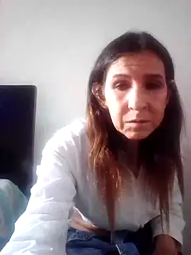 Cameron puppy online show from September 21, 2025, 7:48 pm