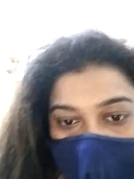 Snapshot of indianlisa5 chatting on April 18, 2026, 6:45 pm indianlisa5 online show from April 18, 2026, 6:45 pm