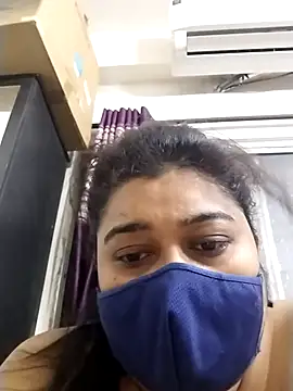 Snapshot of indianlisa5 chatting on April 18, 2026, 8:20 pm indianlisa5 online show from April 18, 2026, 8:20 pm