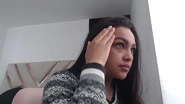 fairylatin222 online show from November 14, 2025, 1:21 pm