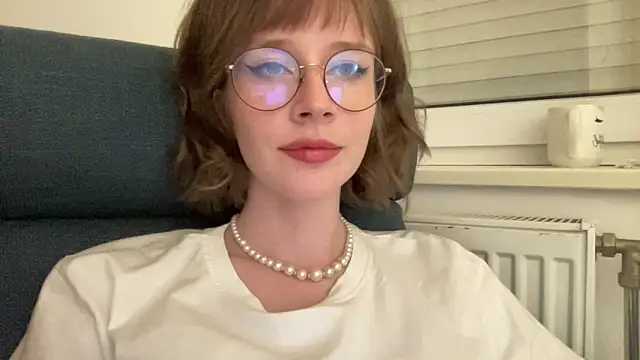 ms christiana online show from May 6, 2026, 6:57 pm