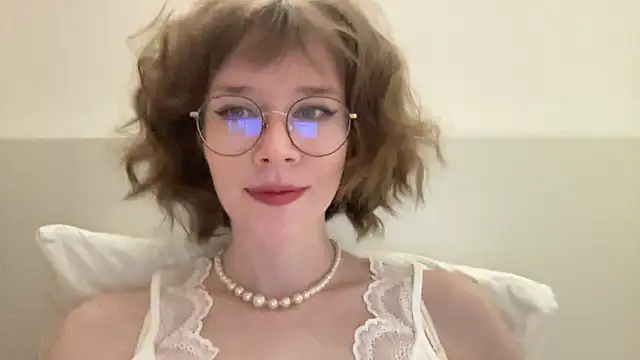 ms christiana online show from June 14, 2026, 6:54 pm