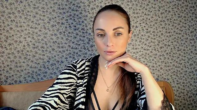 Snapshot of Tinadream20 chatting on January 24, 2025, 8:44 am Tinadream20 online show from January 24, 2025, 8:44 am