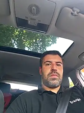 Snapshot of Vicio74@xh chatting on May 26, 2026, 3:19 pm Vicio74xh online show from May 26, 2026, 3:19 pm