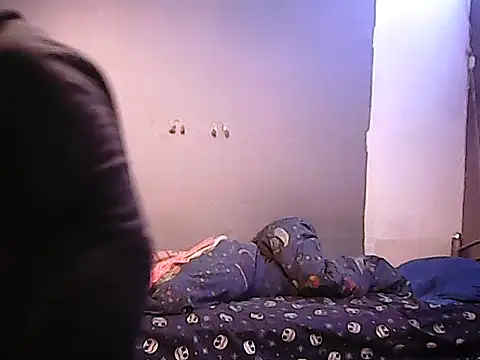 twinkerbell344 online show from March 11, 2026, 10:27 pm