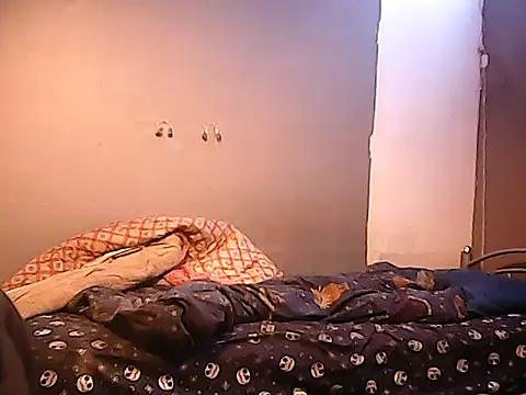 twinkerbell344 online show from March 12, 2026, 10:32 am