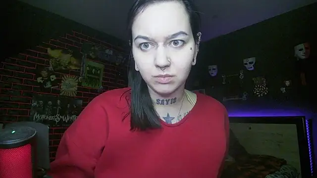 Snapshot of MoorderxDoll chatting on February 22, 2026, 8:40 pm MoorderxDoll online show from February 22, 2026, 8:40 pm