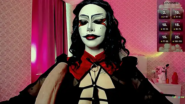 LeylaNoiry online show from September 20, 2025, 1:23 pm