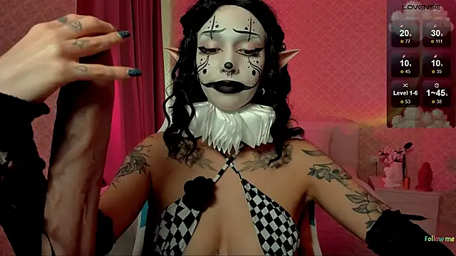 LeylaNoiry online show from September 23, 2025, 3:15 pm