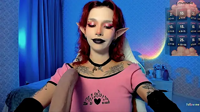 LeylaNoiry online show from October 7, 2025, 3:09 pm