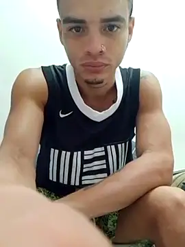 mailo bronw online show from April 28, 2026, 2:33 pm