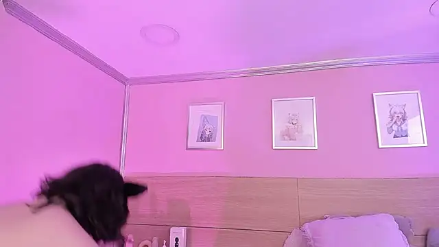 Sachi Meow online show from March 15, 2025, 5:48 pm