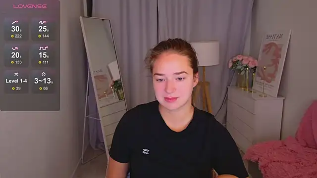 Snapshot of LovelyJessie chatting on May 12, 2026, 1:41 pm LovelyJessie online show from May 12, 2026, 1:41 pm