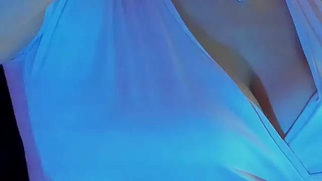 scarlet-kennedy98 online show from November 24, 2025, 9:36 pm