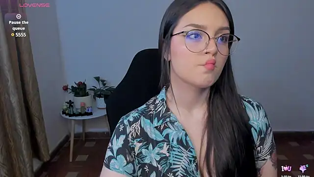 anaveleeez online show from January 30, 2025, 2:16 am