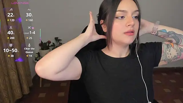 anaveleeez online show from February 26, 2025, 11:26 pm