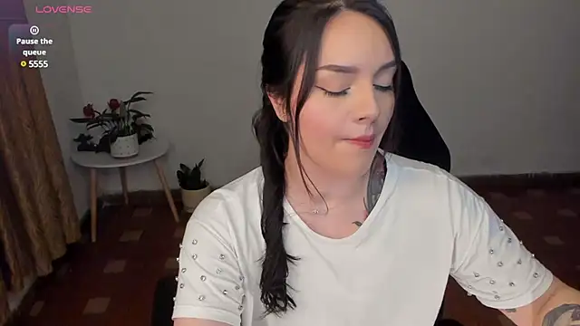 anaveleeez online show from March 20, 2025, 12:51 am