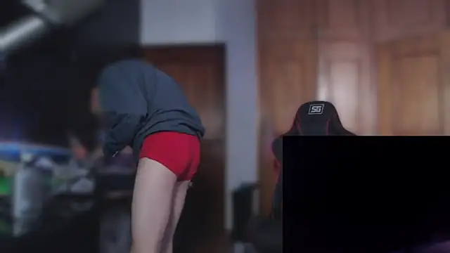 XxEnderxX online show from February 14, 2026, 9:11 pm