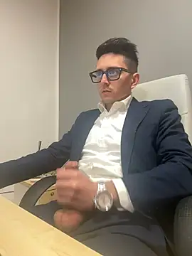 masterboss  online show from February 27, 2025, 12:34 pm