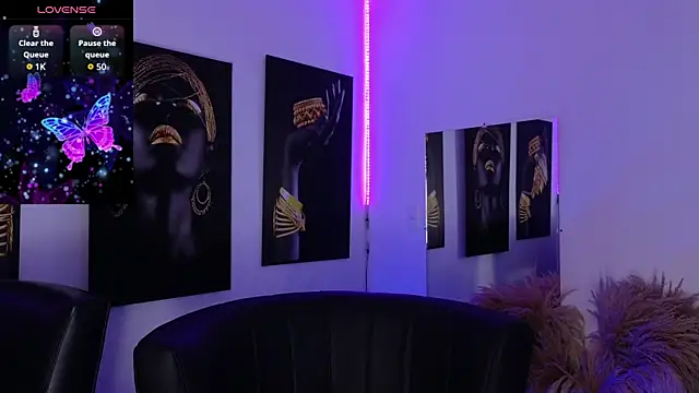  brenna hanson online show from October 31, 2025, 7:15 pm