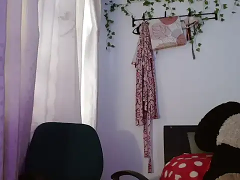  annie rosse online show from June 22, 2026, 8:39 pm