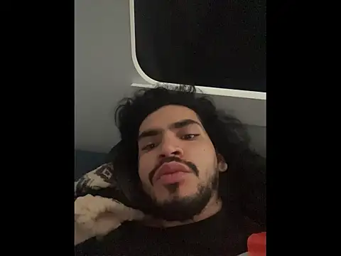 Snapshot of aangie__uwu chatting on November 27, 2025, 5:15 pm aangie uwu online show from November 27, 2025, 5:15 pm