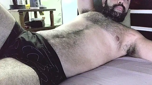 machoathome online show from February 2, 2025, 10:39 pm