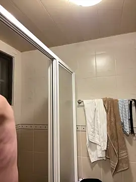 Snapshot of hihi0169 chatting on March 21, 2025, 3:02 pm hihi0169 online show from March 21, 2025, 3:02 pm