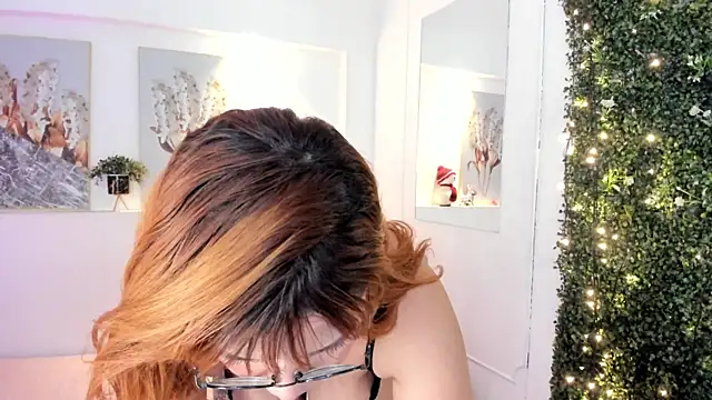 Abby Mae  online show from January 3, 2025, 7:49 am