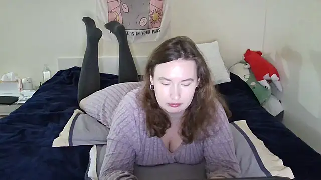 franceska blue online show from December 13, 2024, 3:32 pm
