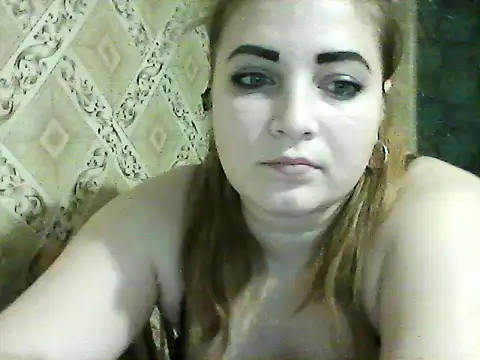 Elizabeth Meow online show from February 15, 2025, 6:33 pm